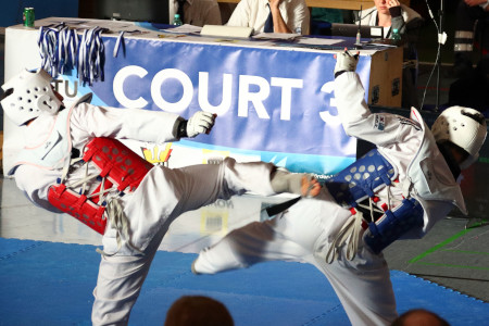 tkd-fight-xs